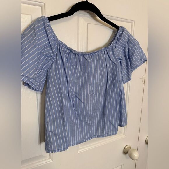 Express crop top size Small in blue & white stripes - Picture 5 of 5